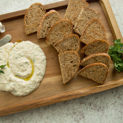 White Bean & Garlic Spread