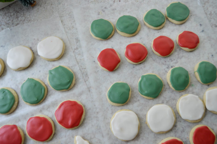 christmas sugar cookies | a favorite holiday tradition