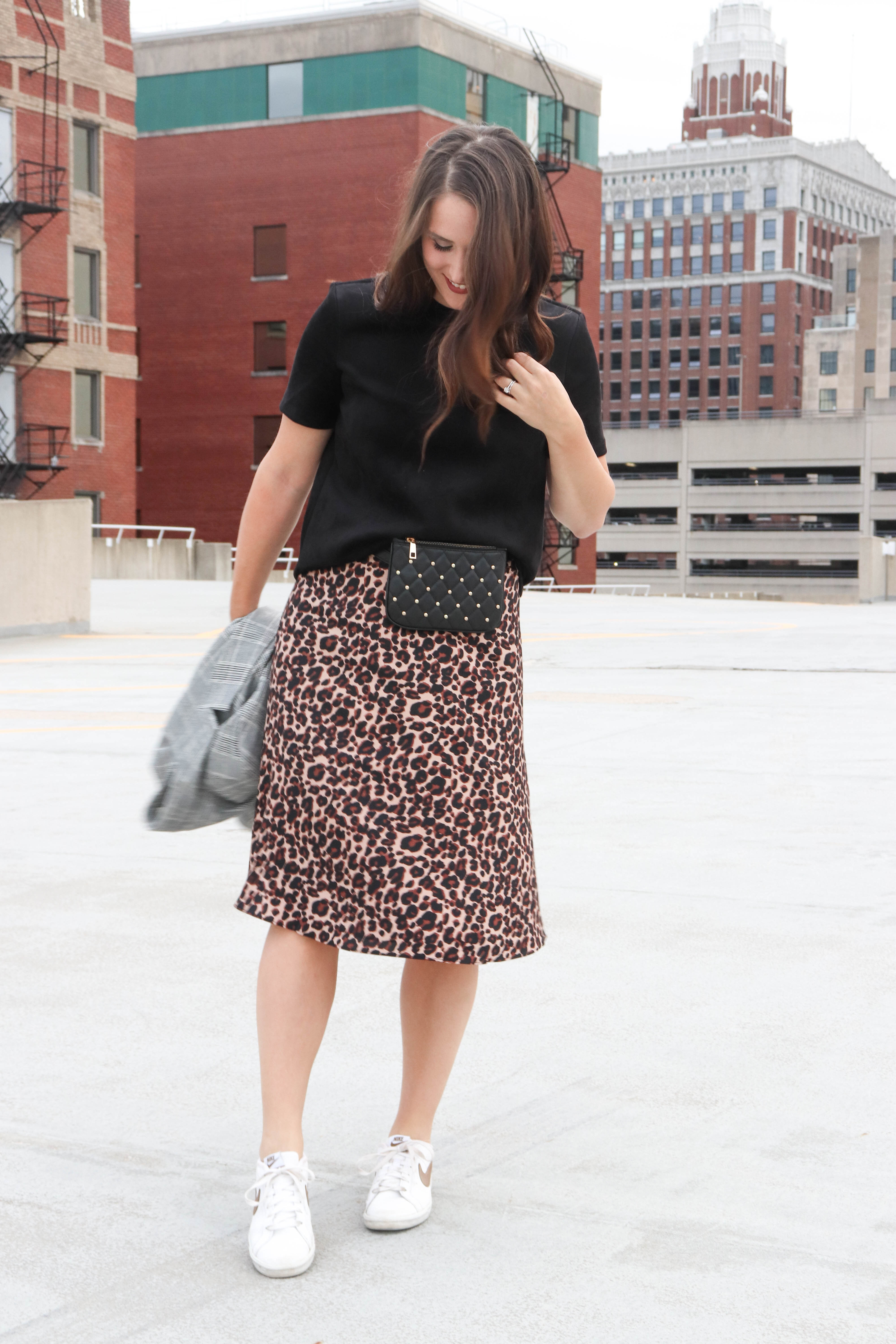 Why You Shouldn't Be Scared of Leopard Print - LOFT Leopard Print Skirt
