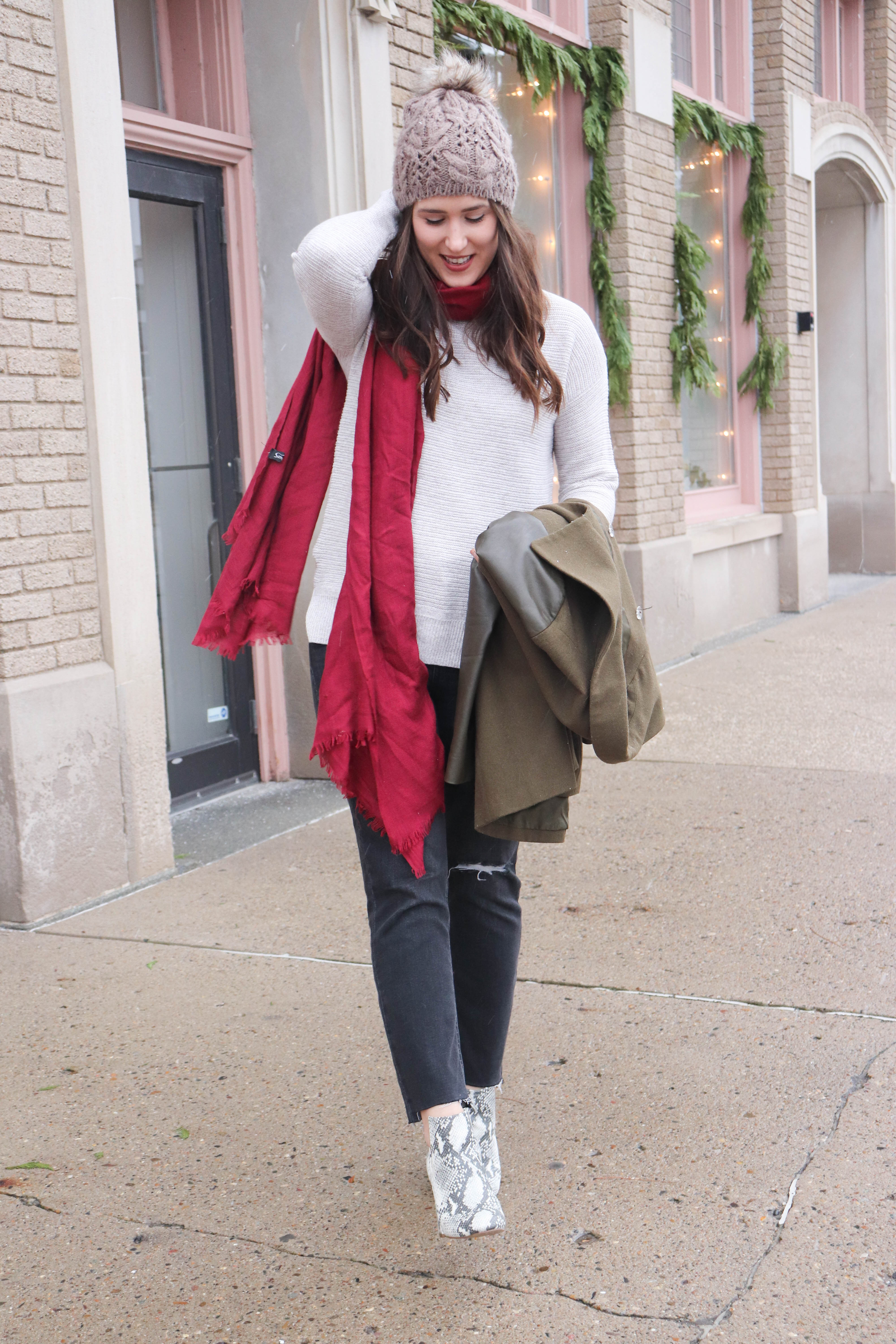 How I Avoid The Holiday Rush - Old Navy Sweater